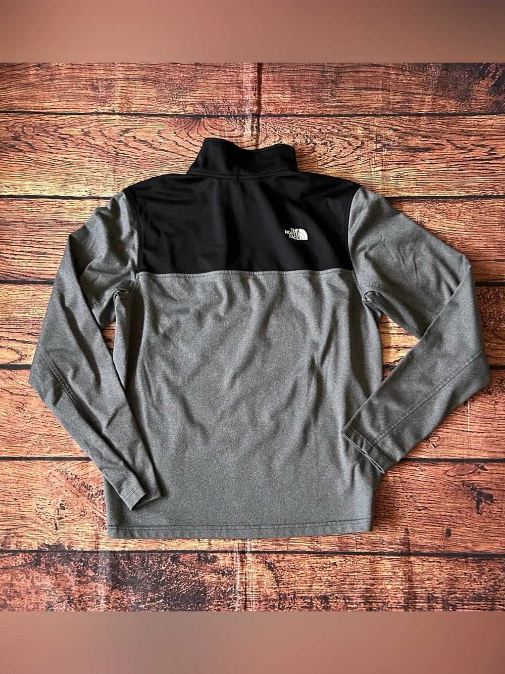 The North Face Colorblock Fleece Quarter Zip Pullover - Gray & Black